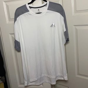 Adidas fitness tshirt